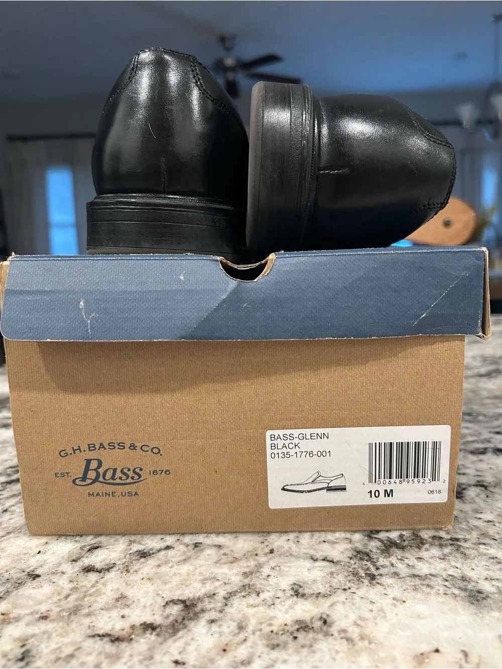 Bass Men's Glenn Black Leather Slip-On Dress Shoes